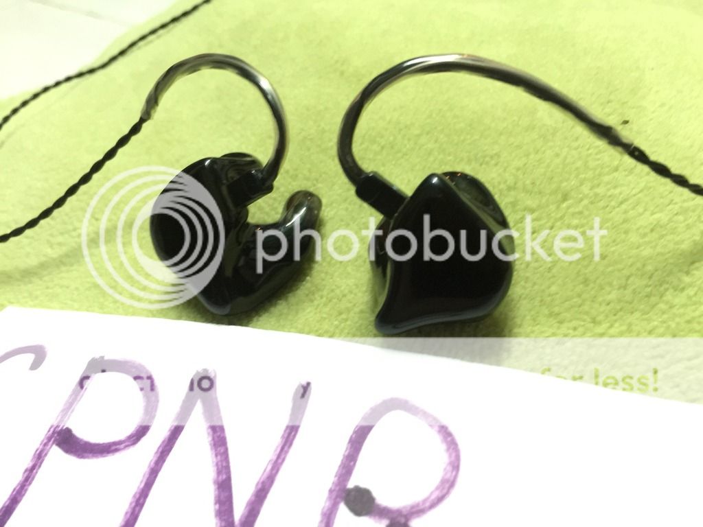  photo AEF58248-4088-4659-BC44-2627E52318EF_zpspy2uj4eo.jpg